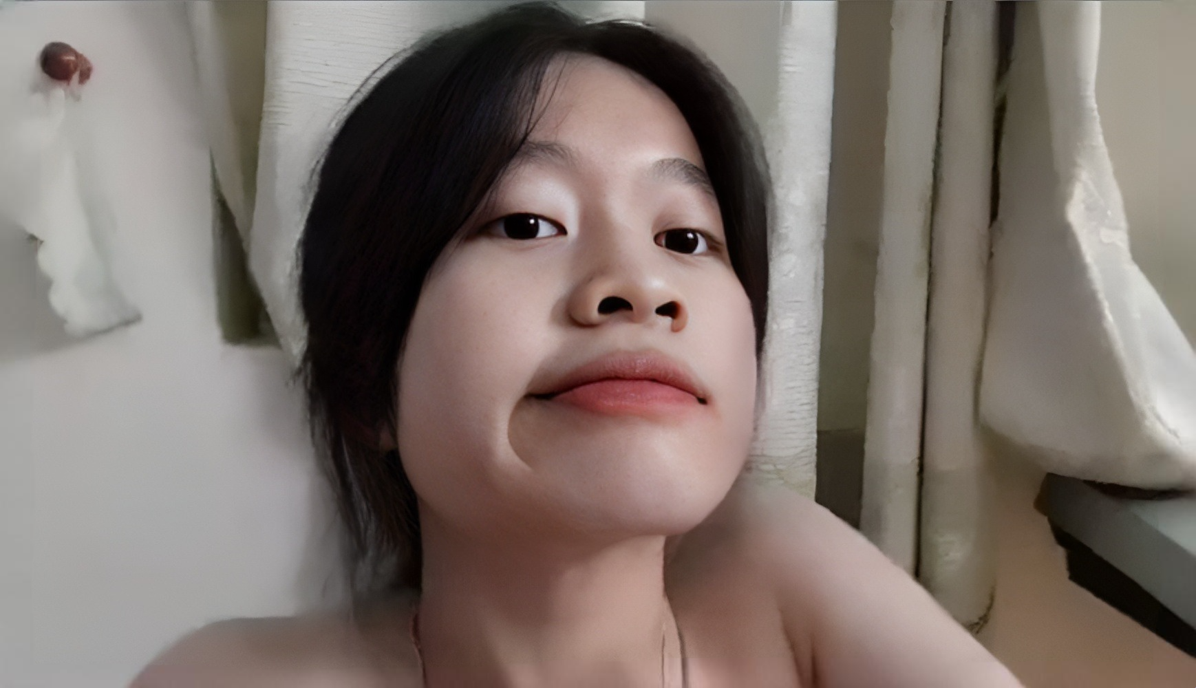Anh trai nào dính lời nguyền chưa?